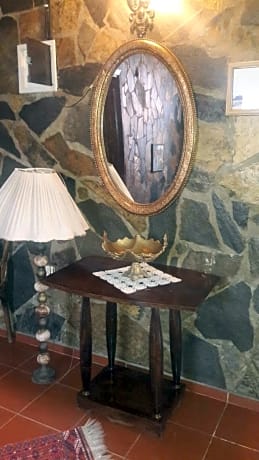 Studio with Spa Bath