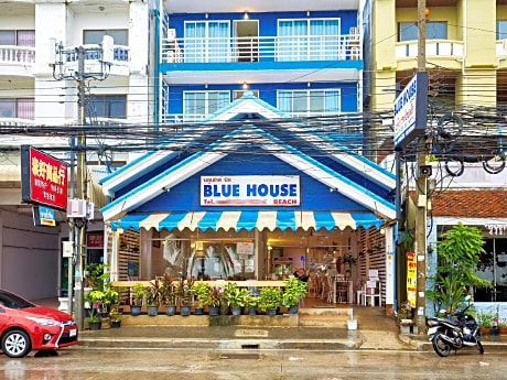 Blue House Beach