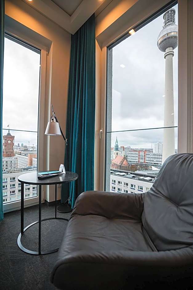 Motel One Berlin-Alexanderplatz