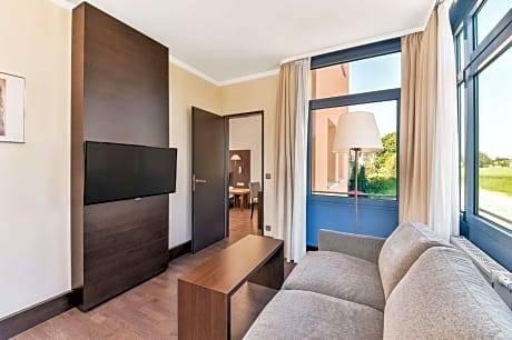 Junior Suite New Style with Extra Bed (2 Adults + 1 Child)