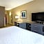 La Quinta Inn & Suites by Wyndham Boone University