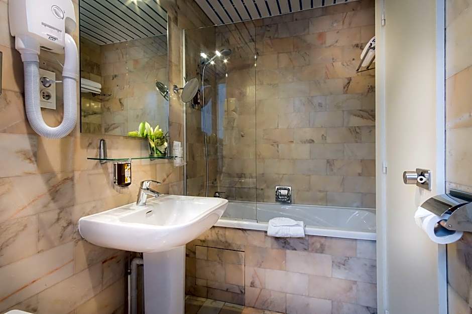 Waldorf Montparnasse