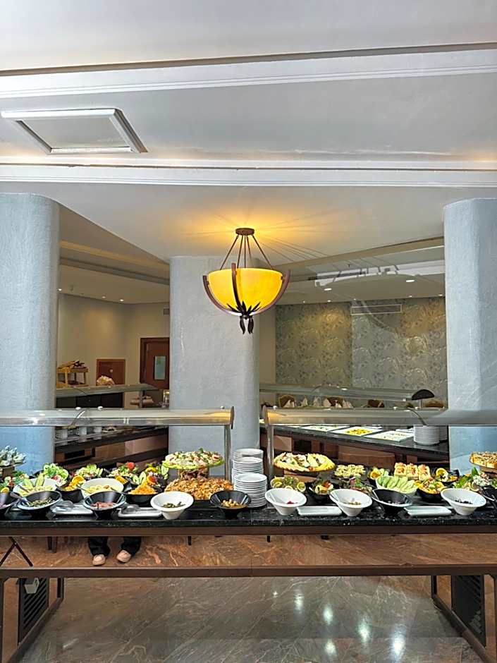 Tunis Grand Hotel