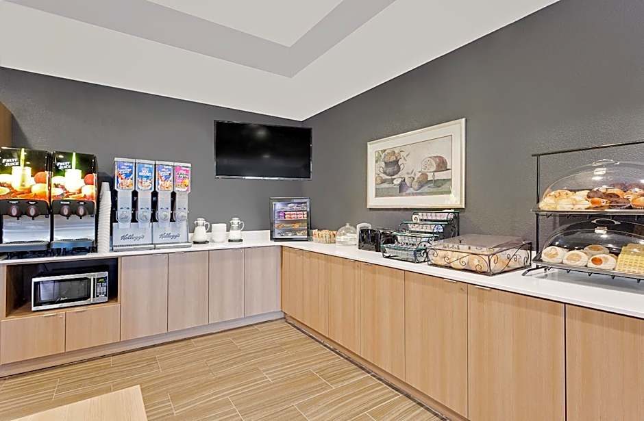 Microtel Inn & Suites By Wyndham Middletown