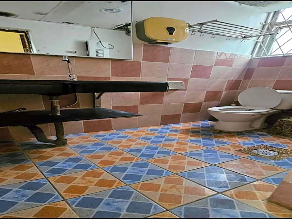 Hotel O Sianglory Inn