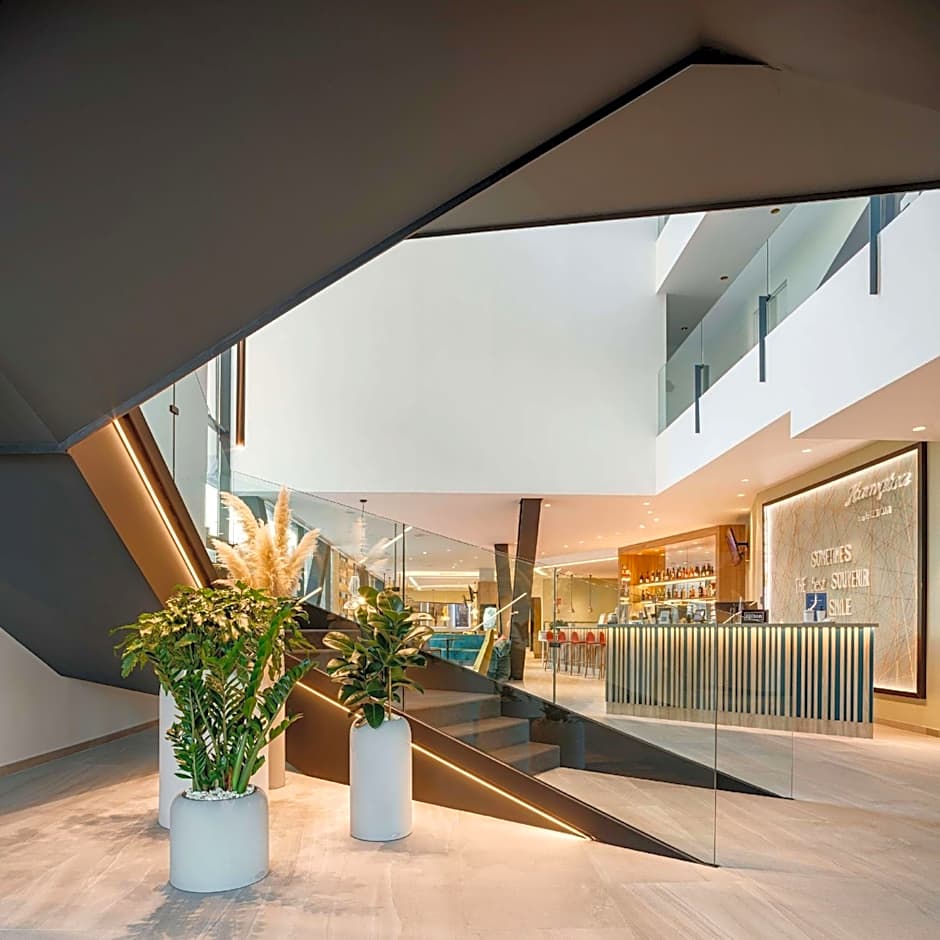 Photo 1 of 36 of Hampton By Hilton Alcobendas Madrid
