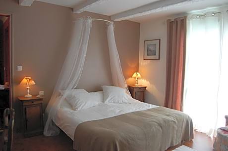 King Room with Garden View