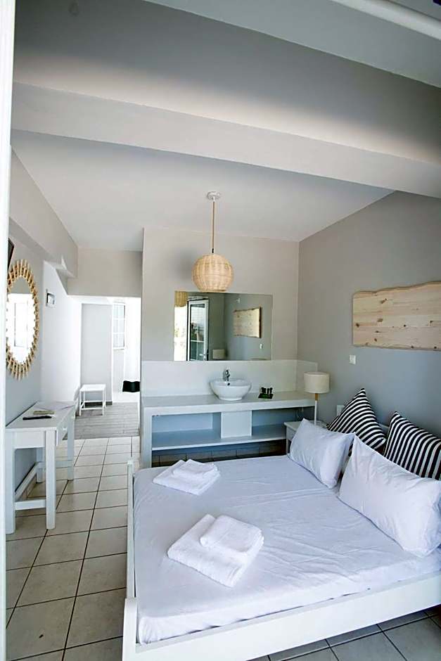 Akra Morea Hotel & Residences