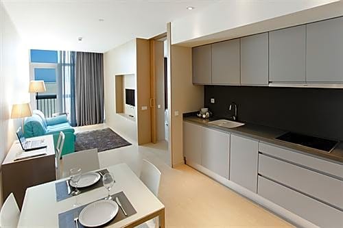 Atenea Port Barcelona Mataro