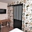 Logis Le Relais du Chapeau Rouge