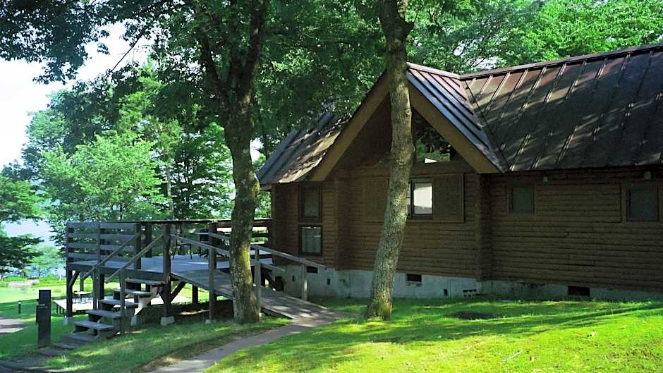 L'Hotel du Lac