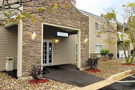 Quality Inn & Suites Red Wing