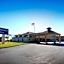 Super 8 by Wyndham Cleburne