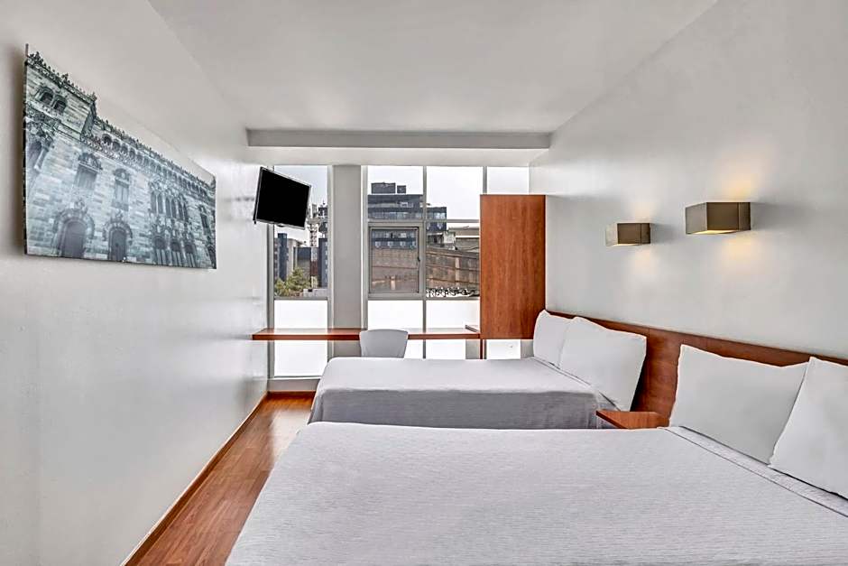 One Ciudad de Mexico Alameda