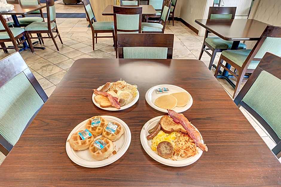 Days Inn by Wyndham Helena