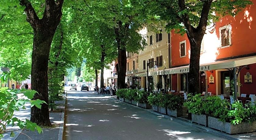 Albergo Montenerone
