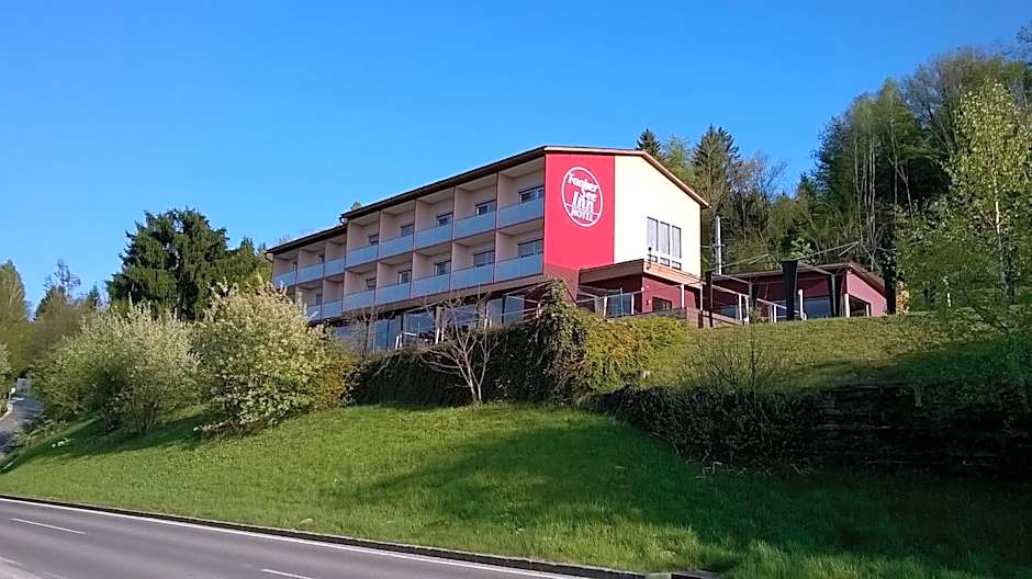 Hotel Faaker See Inn by S4Y