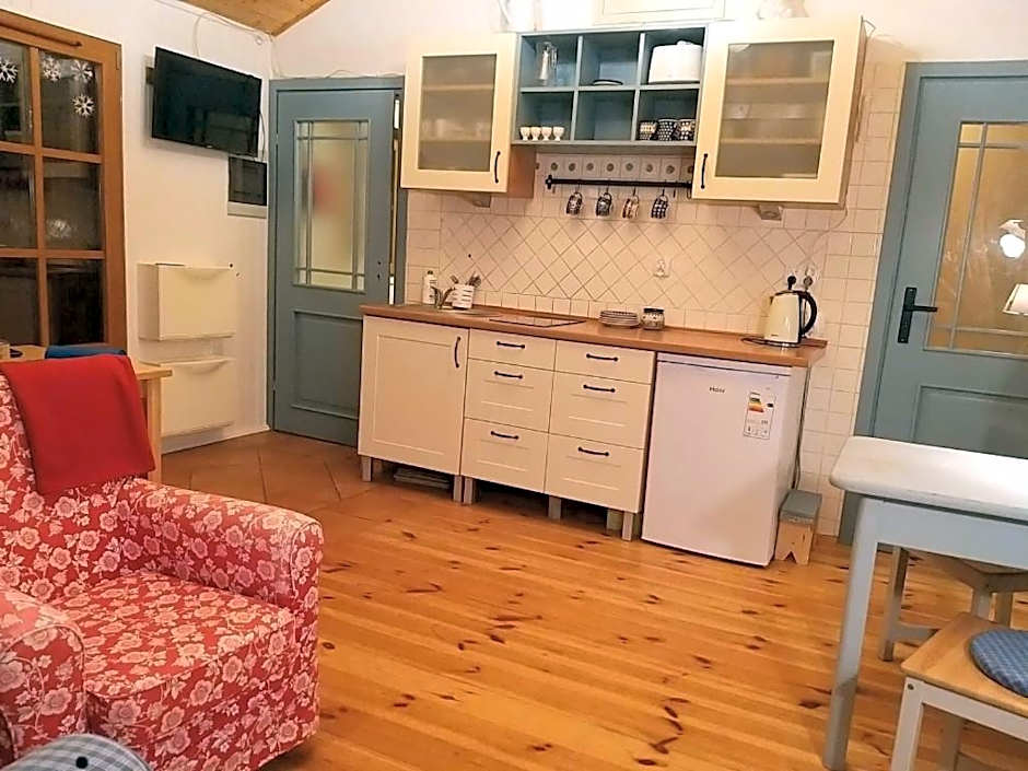 Domek na Skraju Wsi dostęp do jeziora UBLIK