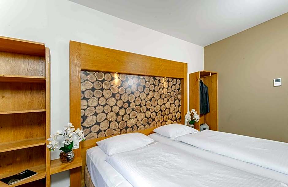 PLAZA INN Dachau - München