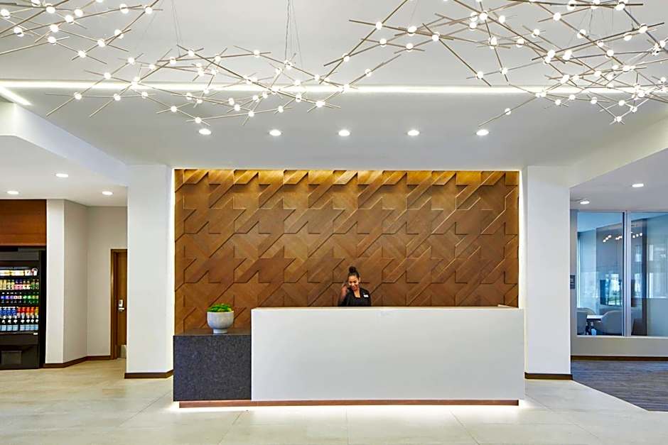 AC Hotels by Marriott Tuscaloosa