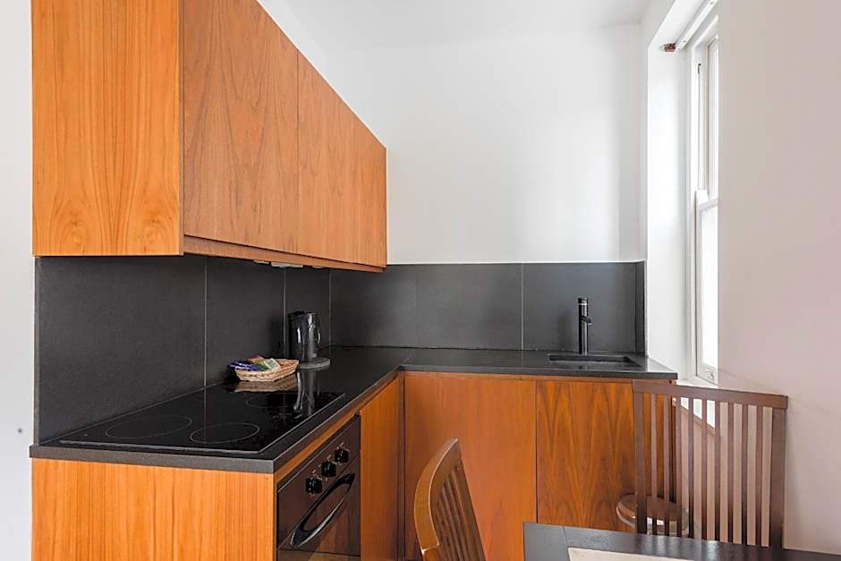 Presidential Apartments Kensington