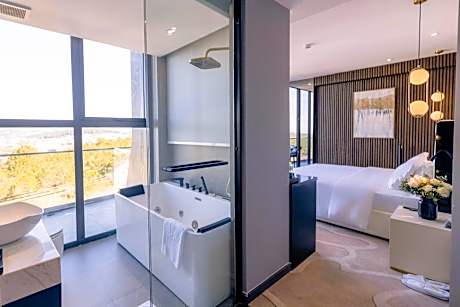 Deluxe Double Room with Balcony