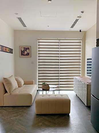 Vinhomes Apartment in City Center with Lake View