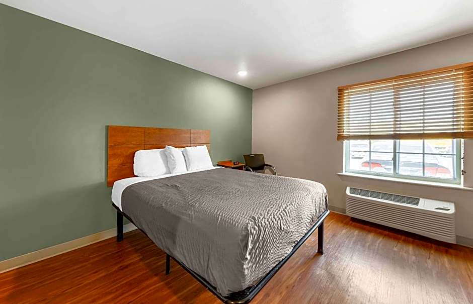 Extended Stay America Select Suites - Oklahoma City - West