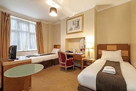 Standard-Twin room-Ensuite