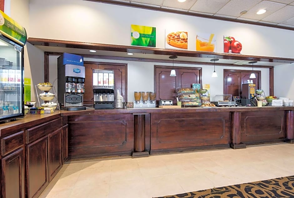 Quality Inn Oneonta Cooperstown Area