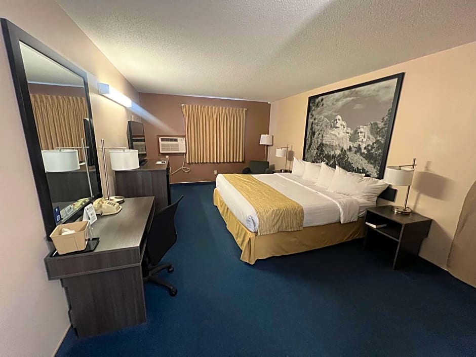 Super 8 by Wyndham Sturgis