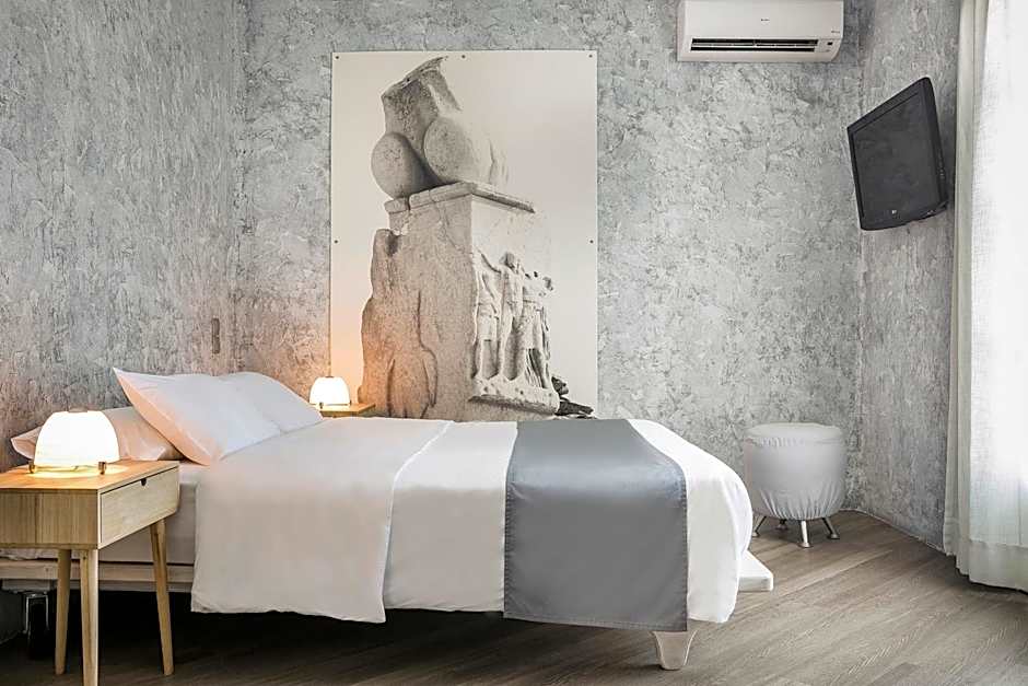 Photo 1 of 11 of 1 Double Bed or 2 Beds, Sea View