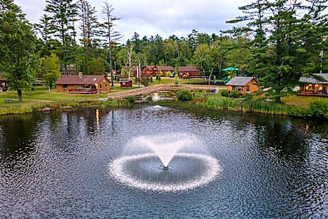 Waterfront Log Cabin Hideaway Sauna Trails