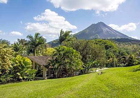 Arenal Paraiso Resort & Spa