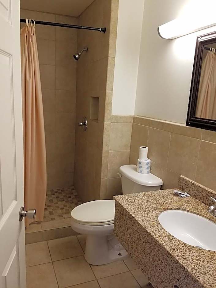 Luxury Inn & RV Park