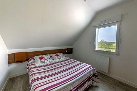 Double Room with Private External Bathroom