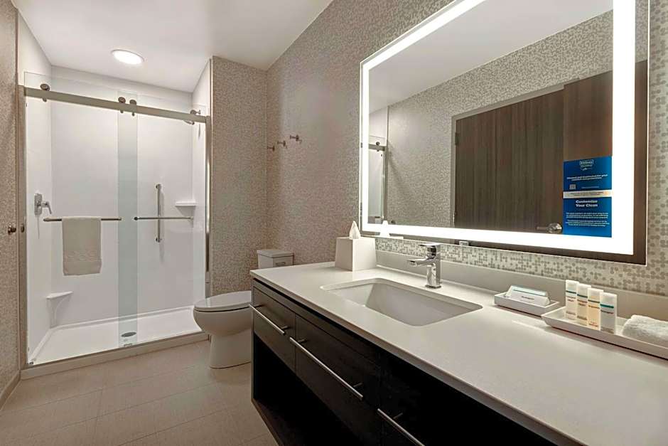 Home2 Suites By Hilton Lincolnshire Chicago, IL