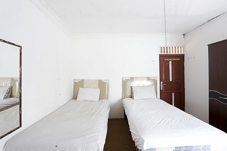 Hotel O Guest House Pandita