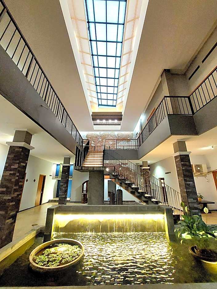 Hotel Sriti Magelang