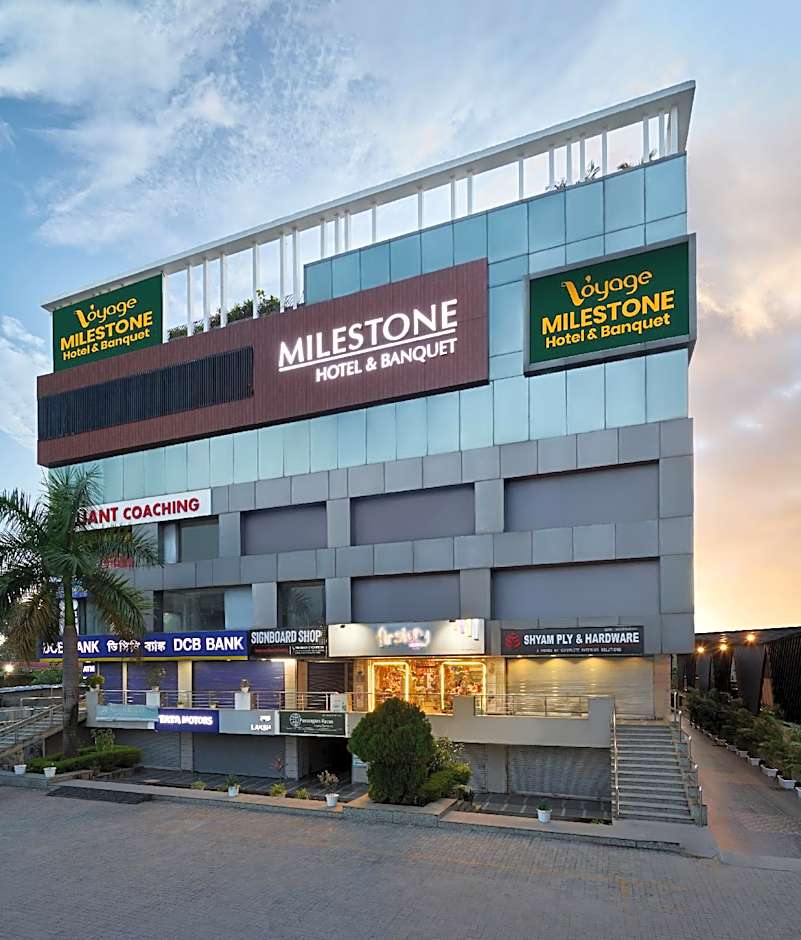 Voyage Milestone Hotel & Banquet