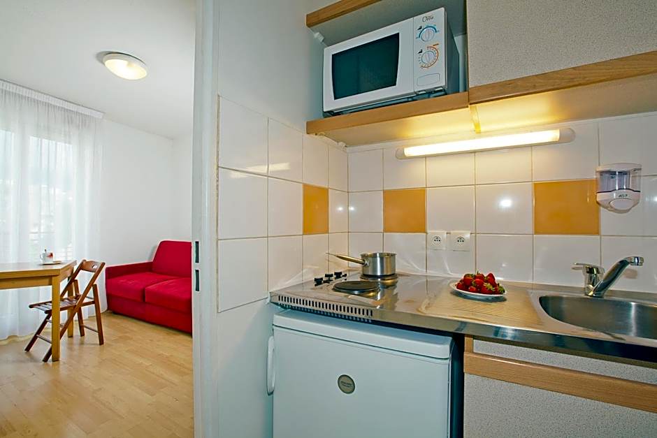 Séjours & Affaires Paris-Nanterre