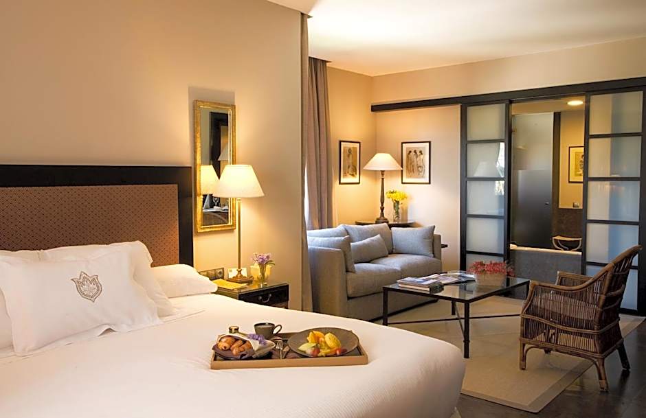 Asia Gardens Hotel & Thai Spa, a Royal Hideaway Hotel