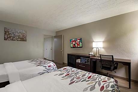 Deluxe Room with Two Double Beds Disability Access Non-Smoking