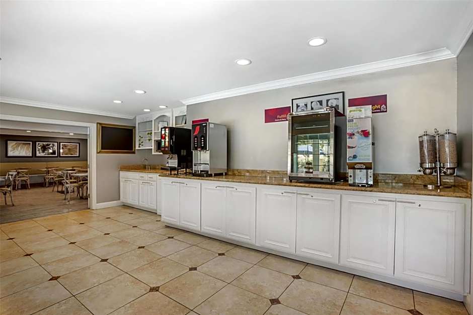 Best Western Plus Inn Dixon