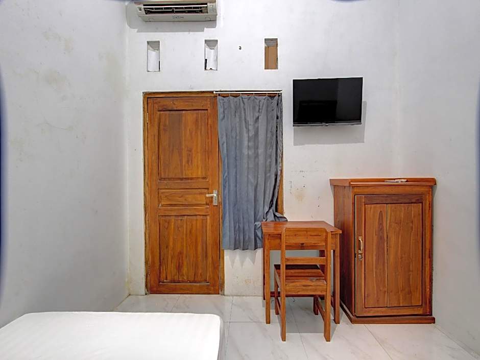 SPOT ON 92828 Galih Kost 1 Syariah