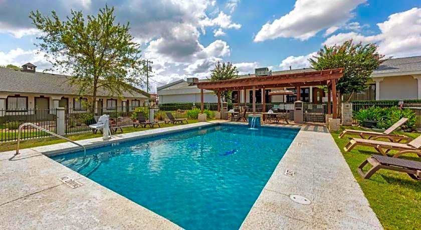 Best Western Post Oak Inn