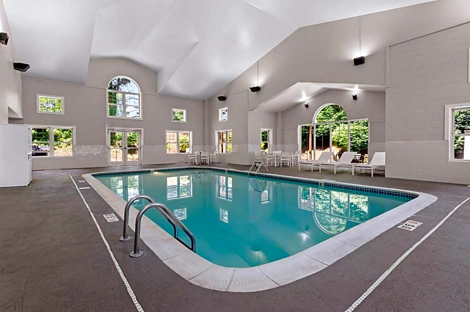 Country Inn & Suites by Radisson, Roanoke, VA