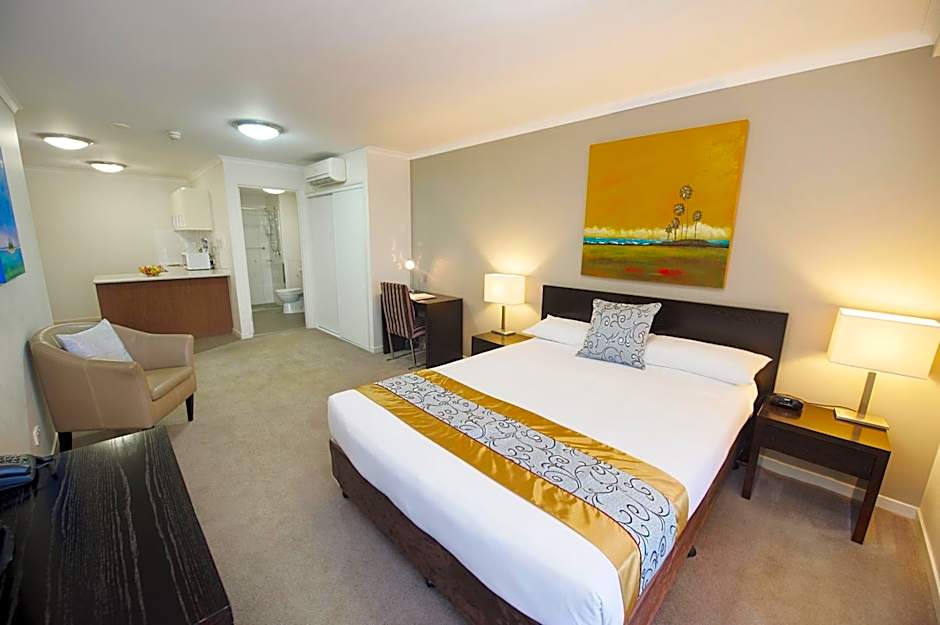 Gladstone City Central Apartment Hotel Official