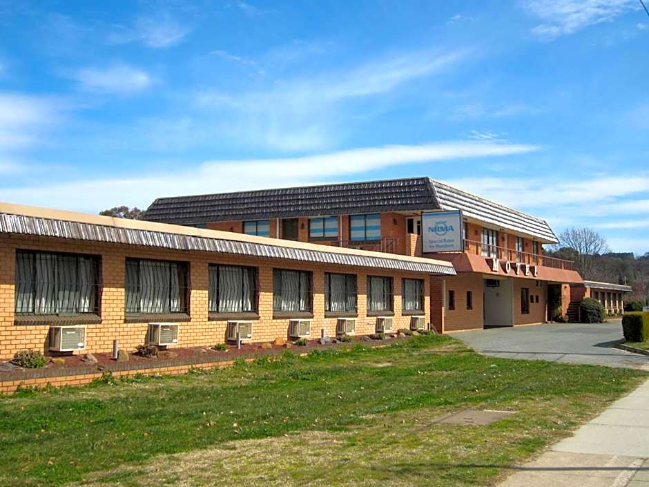Canberra Lyneham Motor Inn