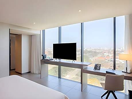 City View King Room